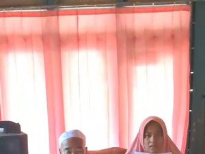 Jenazah TKI Cianjur Dipulangkan Usai 2 Bulan Tertahan di Kamboja Jenazah TKI Cianjur Dipulangkan Usai 2 Bulan Tertahan di Kamboja