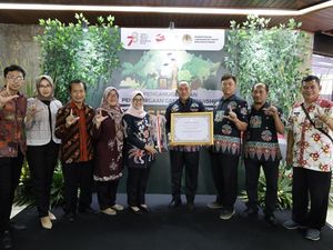 Bupati Blitar Pamer Raih Banyak Penghargaan Sepanjang 2021-2023 Bupati Blitar Pamer Raih Banyak Penghargaan Sepanjang 2021-2023