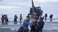 Polemik Pengungsi Rohingya Serbu Indonesia