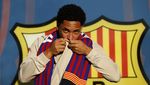 Potret Vitor Roque Resmi Diperkenalkan Sebagai Pemain Baru Barcelona