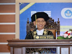 Unair Kukuhkan 9 Guru Besar Bidang Kedokteran dan Ekonomi Bisnis