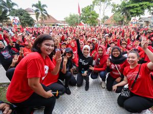 Siti Atikoh Kenalkan Program Ganjar-Mahfud ke Emak-emak di Magelang