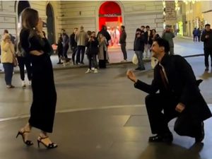 Patah Hati Tak Terduga Dialami Pria Ini di Momen Romantis Patah Hati Tak Terduga Dialami Pria Ini di Momen Romantis