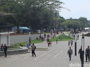 Pemkot Bandung Pastikan Taman Monju Bersih dari PKL Pemkot Bandung Pastikan Taman Monju Bersih dari PKL