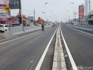 Diujicoba, Flyover Cisauk Bisa Dilintasi Kendaraan Diujicoba, Flyover Cisauk Bisa Dilintasi Kendaraan