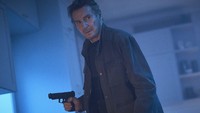 Sinopsis Blacklight, Aksi Liam Neeson di Bioskop Trans TV Hari Ini