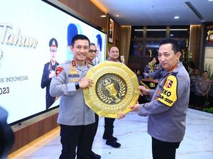 Pengawasan-Pelayanan Terbaik, Polda Jambi Diganjar 2 Penghargaan