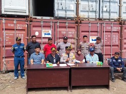 Polisi Amankan 1 Kontainer Sianida di Halsel, Syahbandar-Ekspedisi Diperiksa