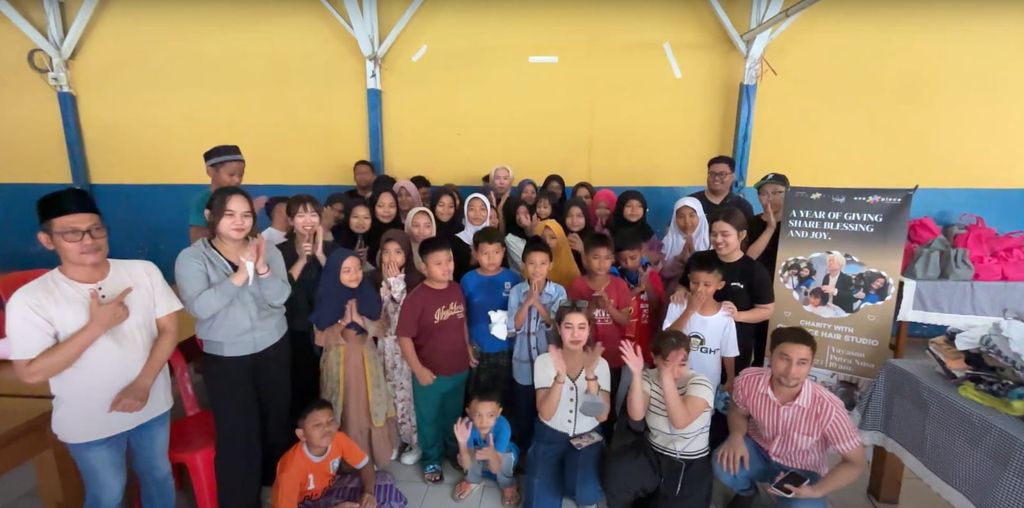 Kegiatan charity One Piece Hair Studio