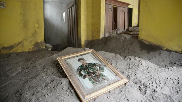 Kondisi Kampung Mati di Kaki Gunung Semeru