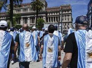 Inflasi Argentina Tembus 211%, Rekor Sejak 1990an!