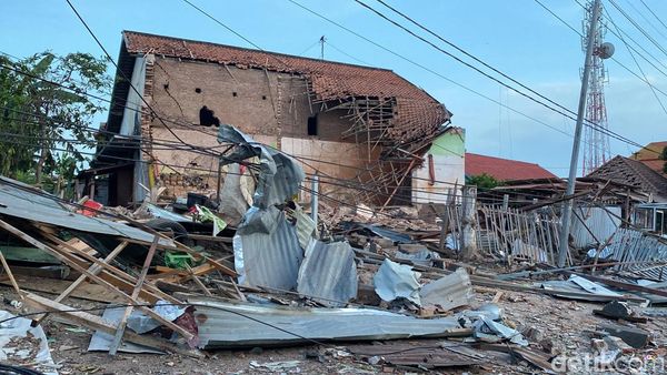 Bukti Dahsyatnya Ledakan Mortir di Bangkalan