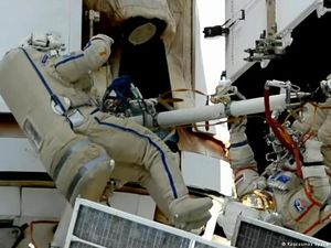 Rusia-AS Sepakat Lanjutkan Kerja Sama di Stasiun Luar Angkasa hingga 2025