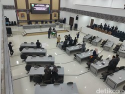 Langkah DPRD dan Pemkab Cianjur Genjot Pajak untuk Infrastruktur