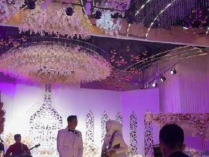Pernikahan Viral, Pengantin Wanitanya Unjuk Gigi Bawakan Melodi Canon Rock