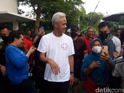 Ganjar Buka Suara soal Usulan Pembagian Bansos Ditunda Sampai Pemilu Kelar