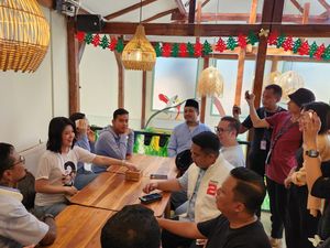 Usai Blusukan di Pasar, Gibran Lanjut Temui Pelaku UMKM di Labuan Bajo