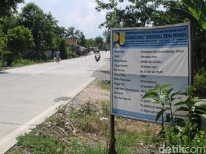 Penampakan Jalan Randublatung-Getas Blora yang Dipuji Serasa di Tol Penampakan Jalan Randublatung-Getas Blora yang Dipuji Serasa di Tol