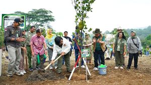 KLHK Tanam Pohon Serentak di 38 Provinsi Indonesia