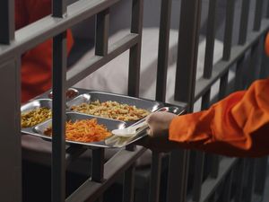 Mantan Napi Ini Ungkap Makanan Enak yang Didapat Saat Natal Mantan Napi Ini Ungkap Makanan Enak yang Didapat Saat Natal