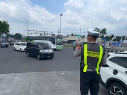 Volume Kendaraan di Jalur Karanglo-Karangploso Malang Mulai Naik