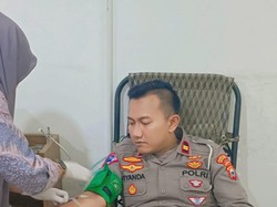 Satlantas Polrestabes Makassar Gelar Aksi Donor Darah Jelang Akhir Tahun