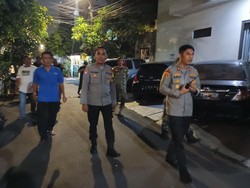 Dipergoki Pemilik Rumah, Maling di Setiabudi Ditangkap Patroli Polisi