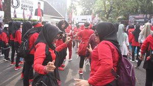 Ratusan Emak-emak Ikut Senam di Markas Pemenangan Ganjar-Mahfud