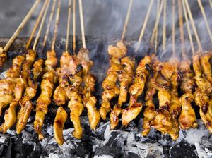 5 Tempat Makan Sate Ayam dengan Rating Tinggi di Jakarta 5 Tempat Makan Sate Ayam dengan Rating Tinggi di Jakarta