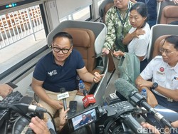 Jajal KA Luxury Anyar, Wamen BUMN: Kereta Harus Jadi Gaya Hidup Baru!