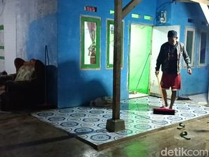 Banjir Terjang Sukabumi, Seorang Warga Sempat Terbawa Arus hingga 10 Meter