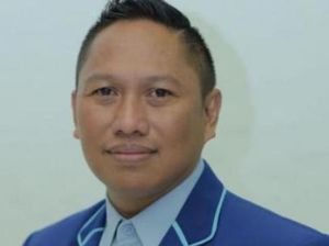 Anak Jadi Tersangka Bunuh Waria, Anggota DPRD Kupang Djuneidi Kana Bungkam Anak Jadi Tersangka Bunuh Waria, Anggota DPRD Kupang Djuneidi Kana Bungkam