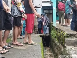 Nahas, Bocah di Bandung Terseret Arus dan Hilang di Gorong-gorong