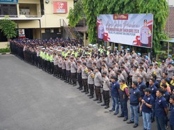 520 Personel Polres Pelabuhan Tanjung Perak Amankan Malam Tahun Baru 2024