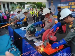 2.064 Knalpot Brong Sitaan di Surabaya Bakal Dibuat Monumen 2.064 Knalpot Brong Sitaan di Surabaya Bakal Dibuat Monumen