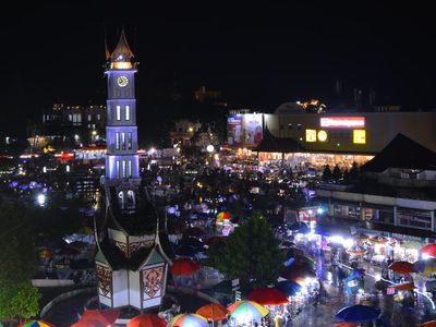Suasana Malam Tahun Baru di Bukittinggi