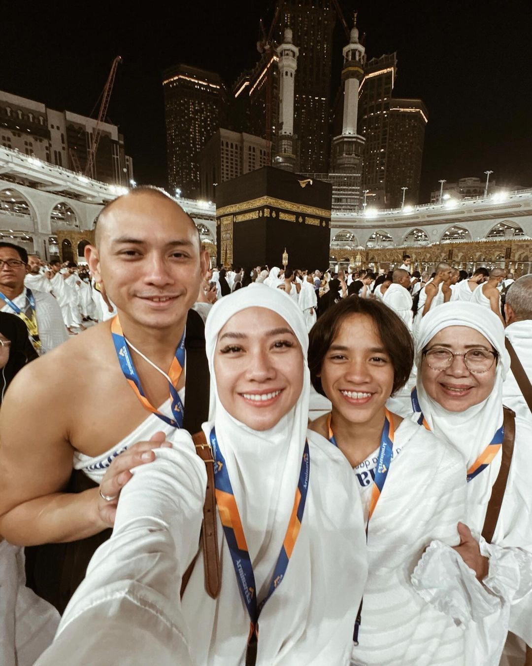 BCL dan Keluarga