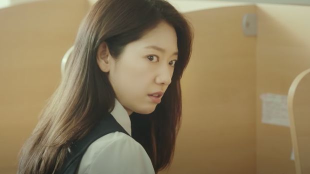 Doctor Slump merupakan drama komedi romantis yang mengisahkan perjalanan Yeo Jung-woo (Park Hyung-sik) dan Nam Ha-neul (Park Shin-hye) kala mencoba bangkit kembali setelah sama-sama mengalami keterpurukan.