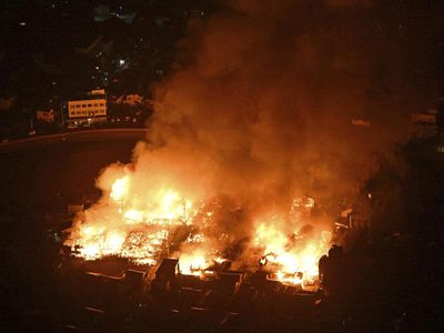 Gempa Bumi Picu Kebakaran di Jepang