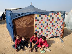 Asa Tahun Baru Anak-anak di Gaza: Berharap Tetap Hidup di 2024