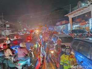 Polisi: 60 Ribu Kendaraan Tinggalkan Puncak Bogor Malam Ini