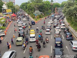 Dishub Surabaya Antisipasi Kemacetan Tempat Wisata H+1 dan H+2 Libur Lebaran Dishub Surabaya Antisipasi Kemacetan Tempat Wisata H+1 dan H+2 Libur Lebaran