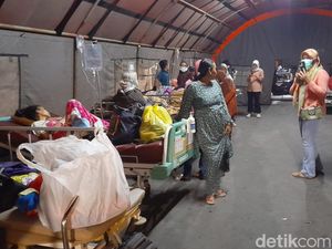 Tenda Darurat RSUD Sumedang Kembali Terisi Pasien Pascagempa Keenam