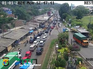 Libur Tahun Baru, Lalu Lintas Menuju Pantai di Lampung Padat Merayap