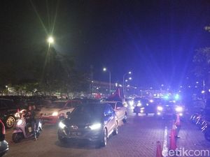 Macet Parah saat Libur Tahun Baru di PIK, Pengunjung Terjebak 2 Jam