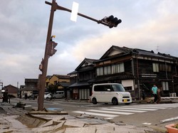 Jalan Utama di Jepang Ditutup Imbas Gempa M 7,5