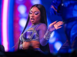 Watashiwa Suta! Megan Thee Stallion Ajak TWICE Remix Mamushi