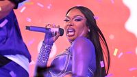 Aksi Megan Thee Stallion Manggung di Times Square