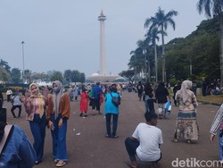 Pengunjung Monas Tembus 11 Ribu Orang di Libur Tahun Baru 2024