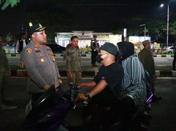 51 Motor Berknalpot Brong Disita Polisi di Suramadu Saat Malam Tahun Baru